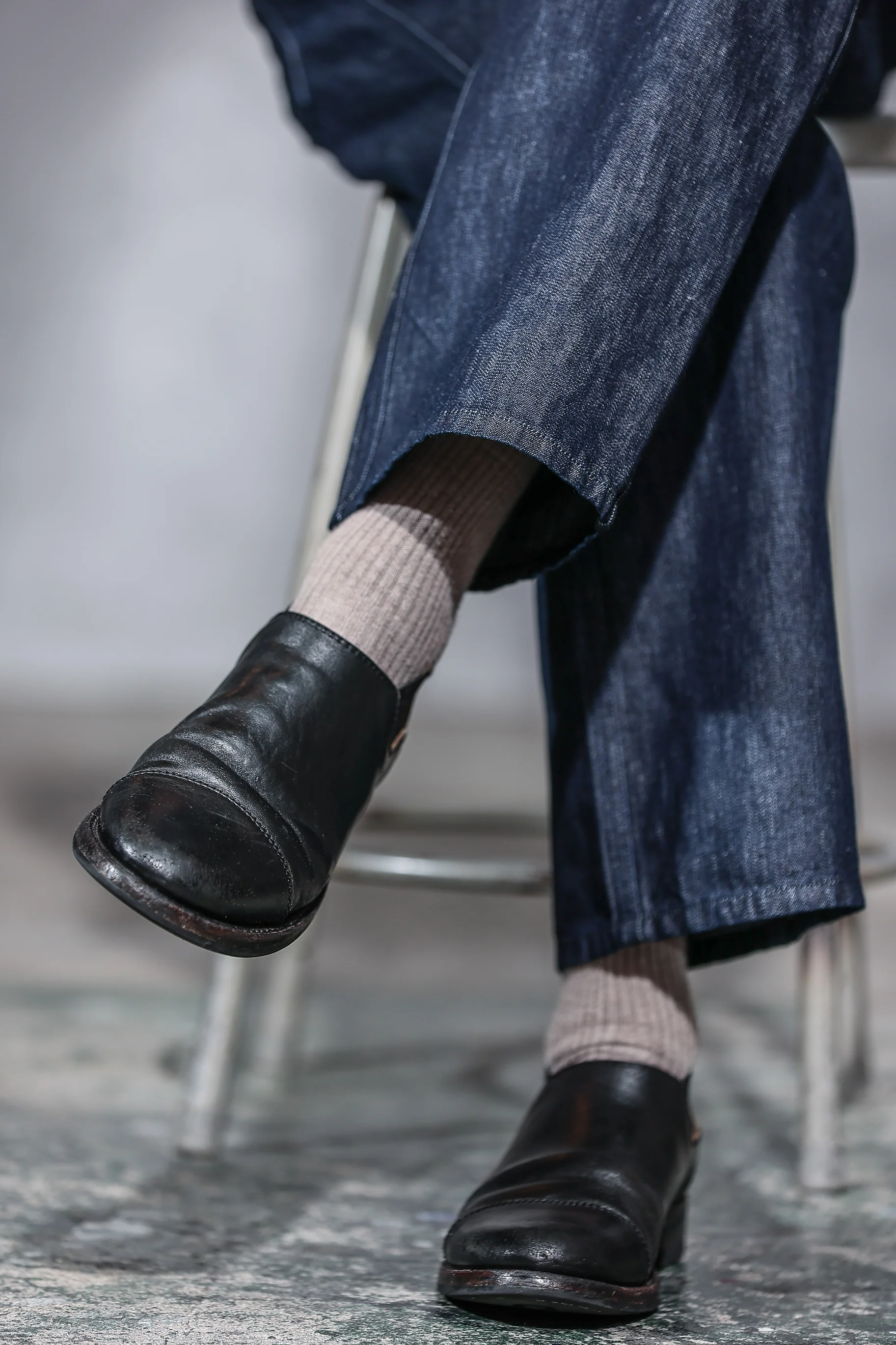 AB-03SH-CL-LW HORSEHIDE CAP TOE SHORT CHELSEA - Image 8